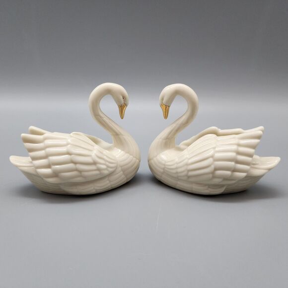 Lenox Other - Lenox Swan Figurine Place Card Holder / Cake Topper Figure Gold Trim Vintage 2